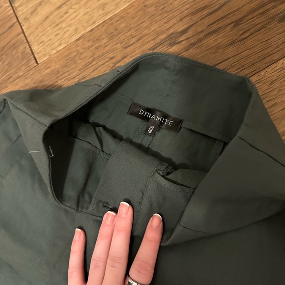 Dynamite - High Waisted Pleated Pants - 00 - Picture 3 of 3